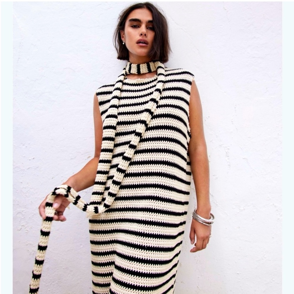 Zara women’s striped crochet knit sleeveless oversized midi dress size M/L beach